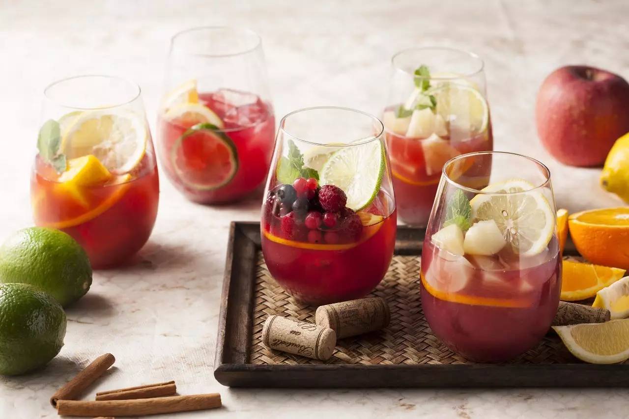 清凉夏日，无酒精桑格利亚 即饮型消暑佳饮